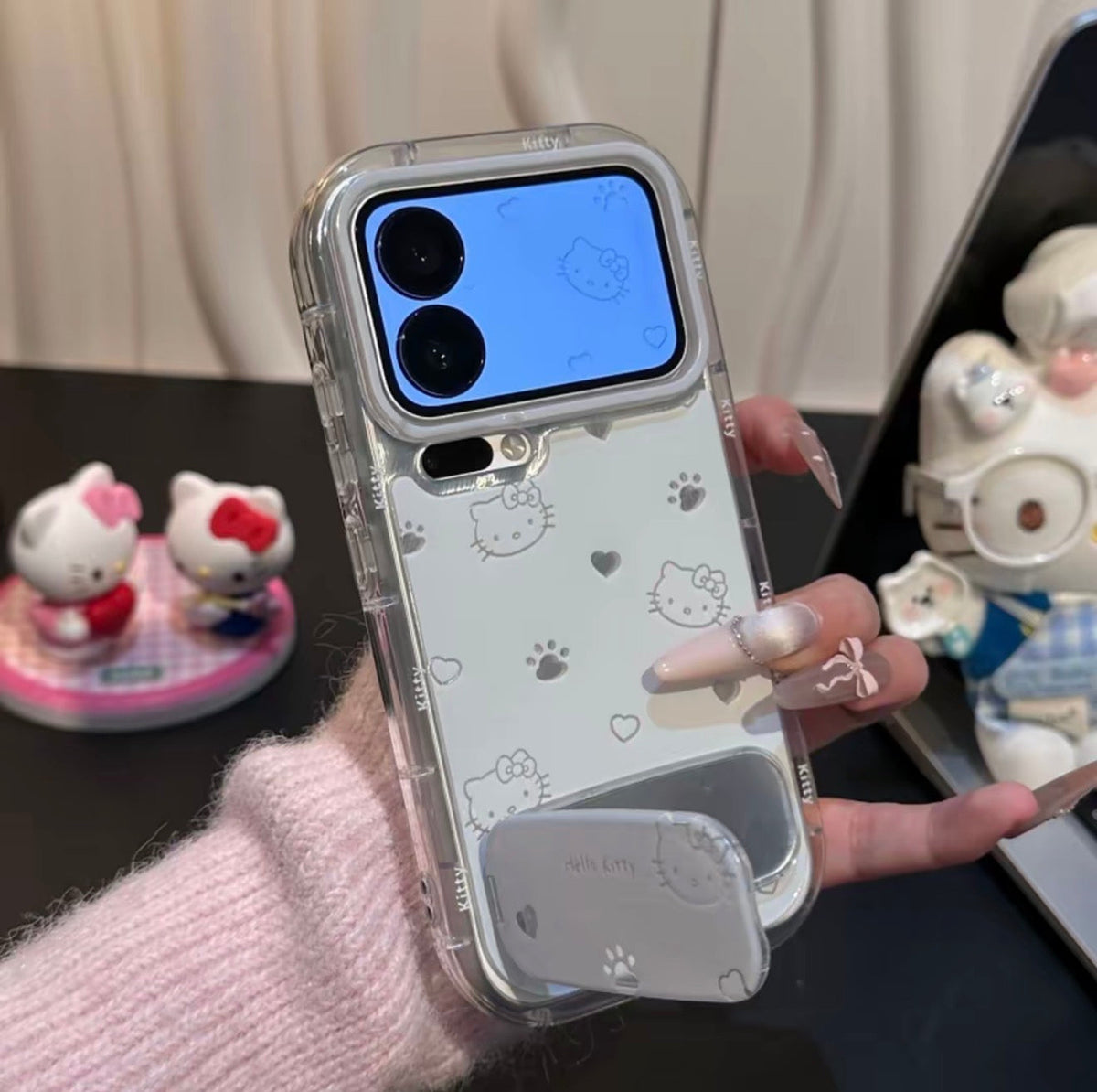 Hello kitty-paw stand phone case