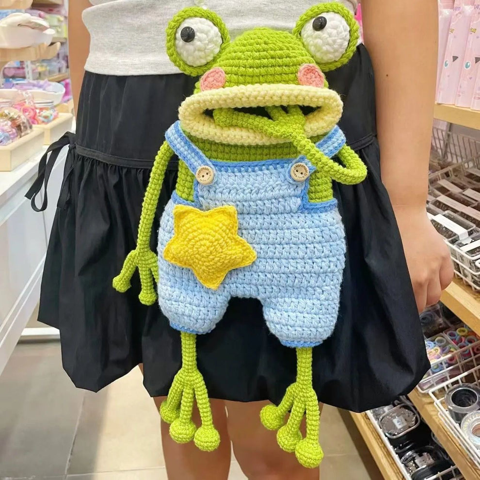 DIY Crochet Big-Mouth Frog Phone Bag